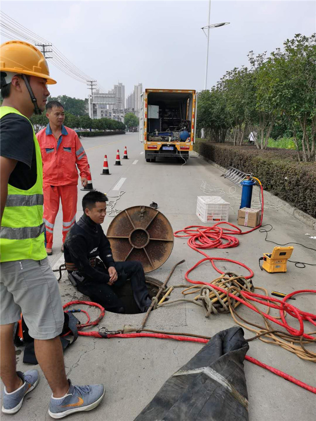 花溪翻衬法管道修复技术主要工序