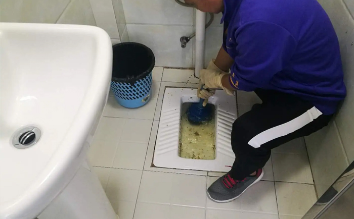 花溪疏通蹲坑